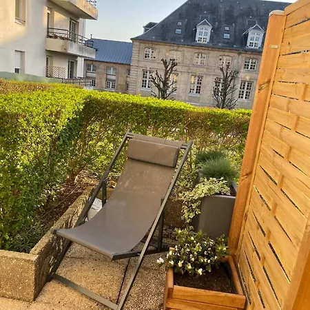 Le Garden Avec Terrasse Et Parking Centre ルーアン
