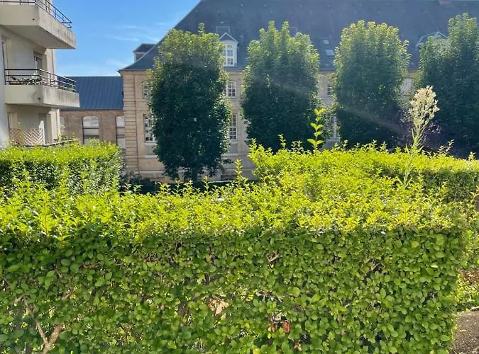 Le Garden Avec Terrasse Et Parking Centre *