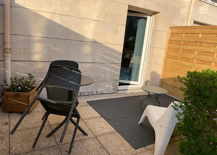 Le Garden Avec Terrasse Et Parking Centre